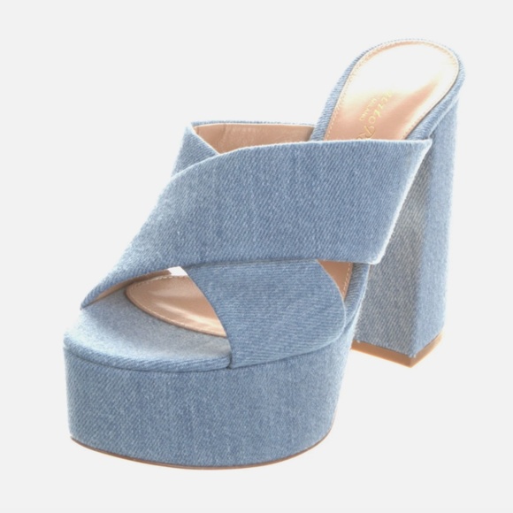 Gianvito Rossi Blue Denim Criss Cross Sandals/Shoes/Mules Size EUR 35.5 - Picture 2 of 4